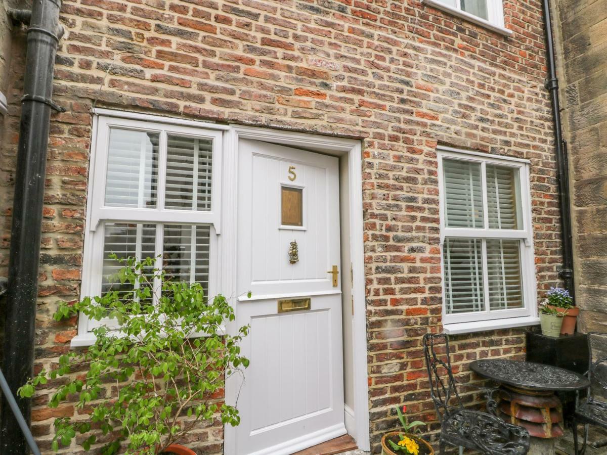 5 Oystons Yard Whitby Exterior foto
